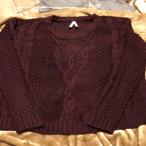 Sweater - Picture 2 of 4